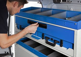 01_A practical drawer in a van